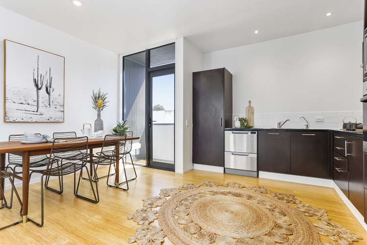 86 Fisher-Point Drive Auckland Central_7