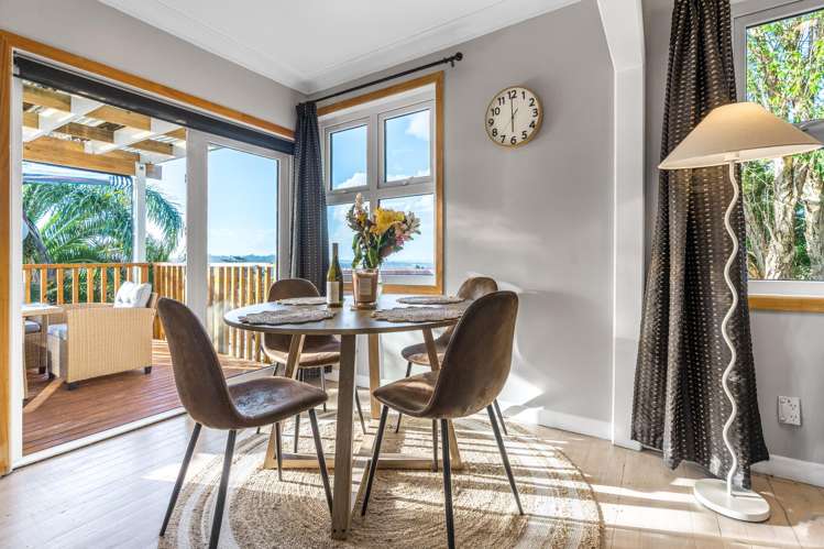 269 Forest Hill Road Waiatarua_5