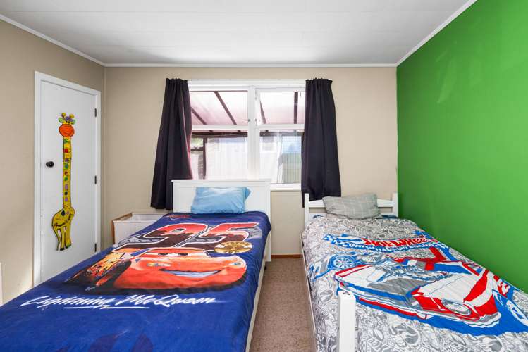 181 Riverbend Road Onekawa_8