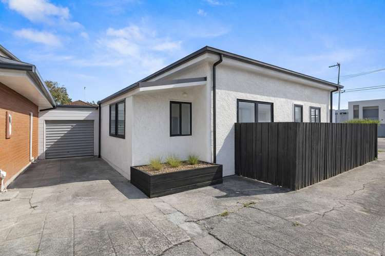 56 Nursery Road Phillipstown_12