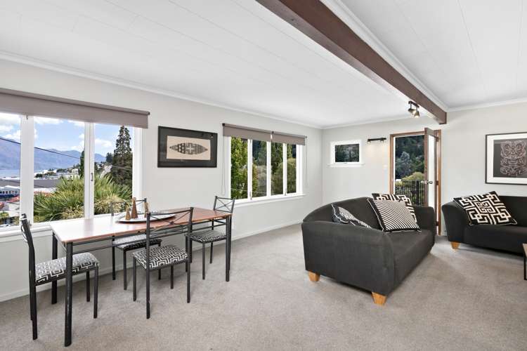8 Turner Street Queenstown_4