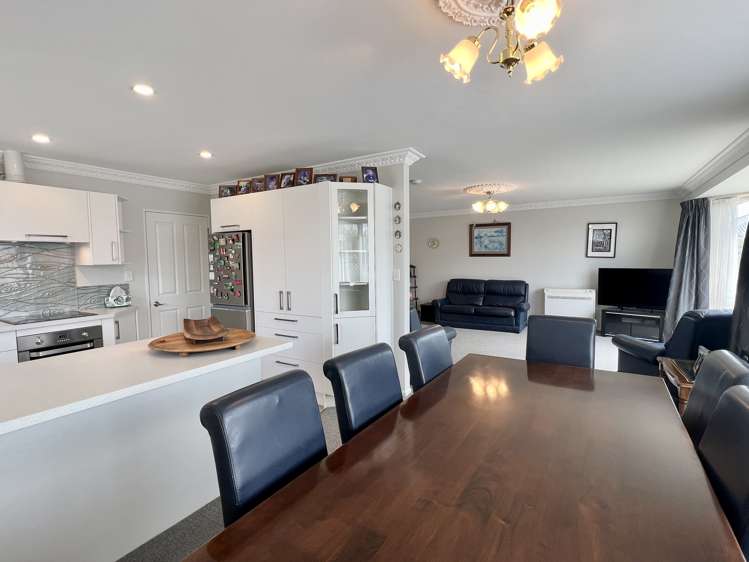 184 King Street Windsor_7