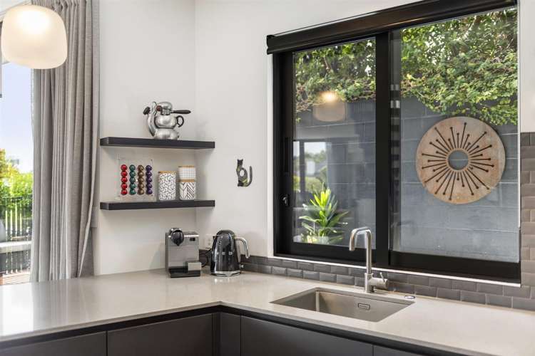 2A Arthur Crescent Takapuna_19