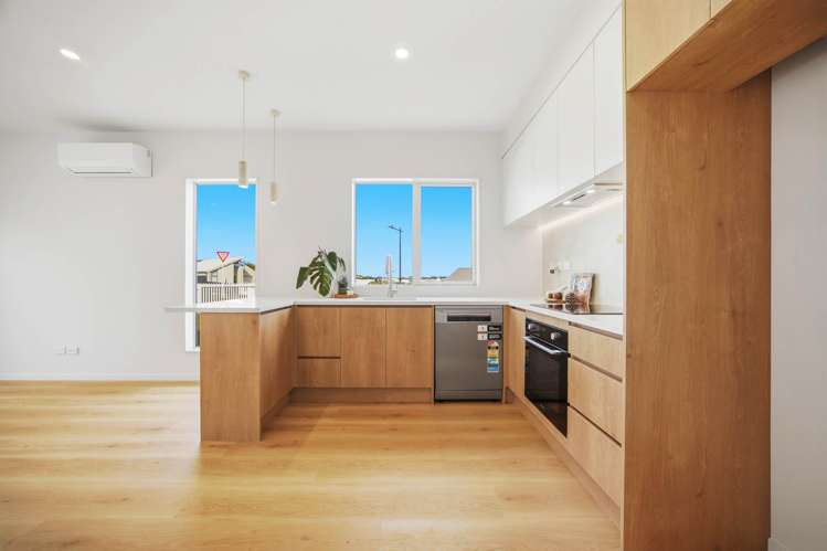 2 Ara Taha Crescent Orewa_5