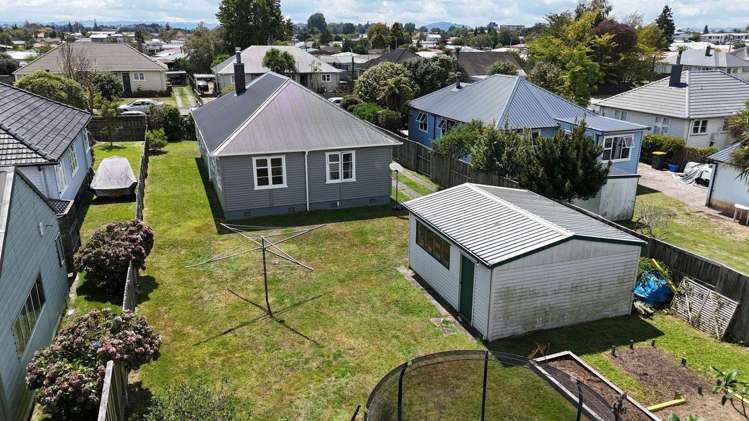 14 Clinkard Avenue Glenholme_16