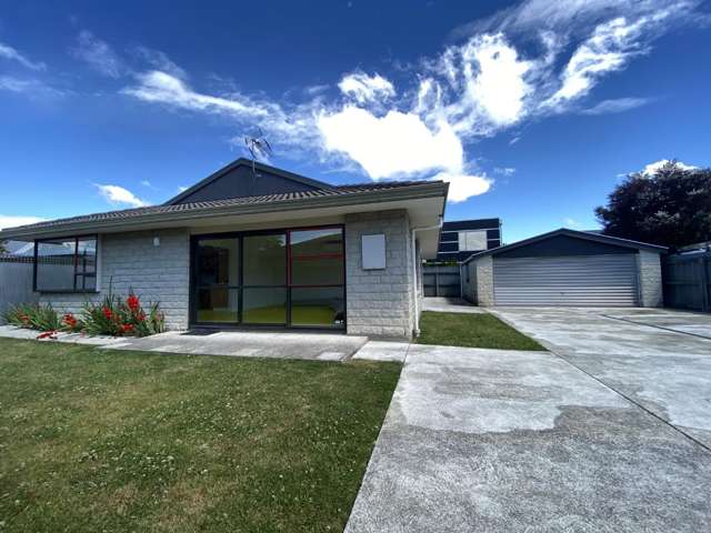 Refreshed 3 Bedroom Townhouse