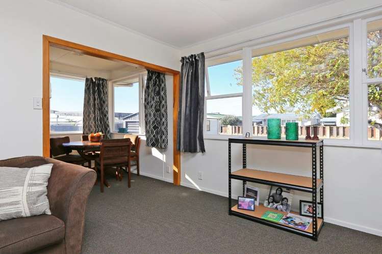 91 Chatham Road Flaxmere_5