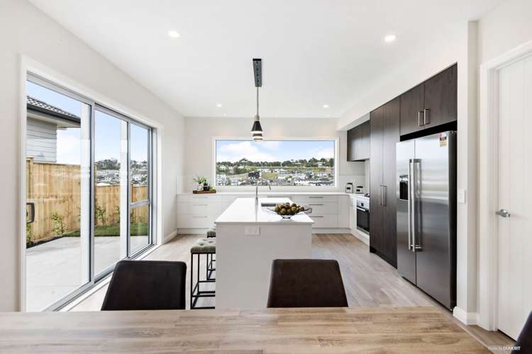 70 Ormonde Drive Silverdale_2