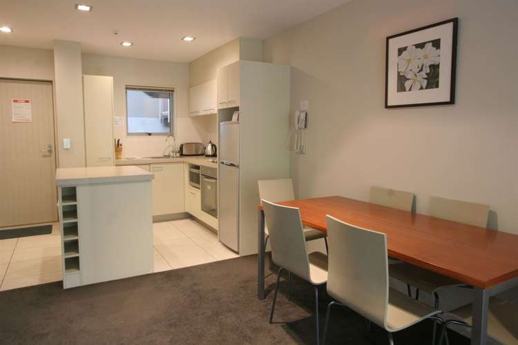 2/13 Plantation Road Wanaka_1