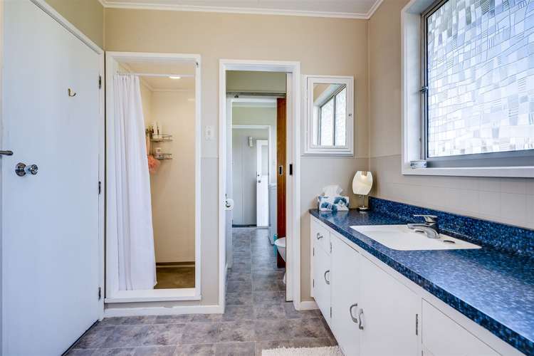 23 Laurent Place Greenmeadows_13