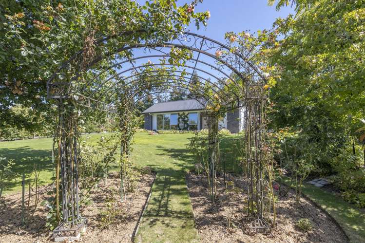 72 Oakgrove Drive Rangiora_1