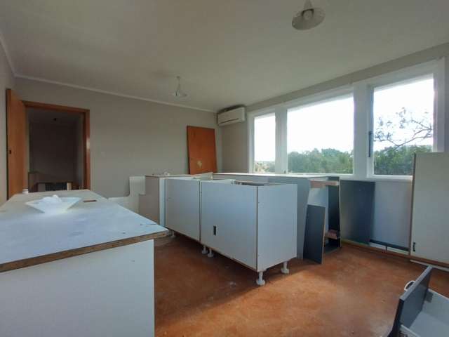 33 Castor Crescent Cannons Creek_3