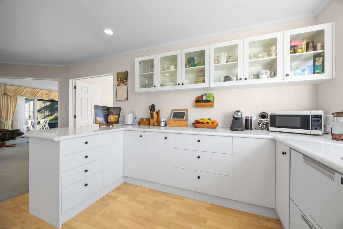 46 Whiting Grove_1
