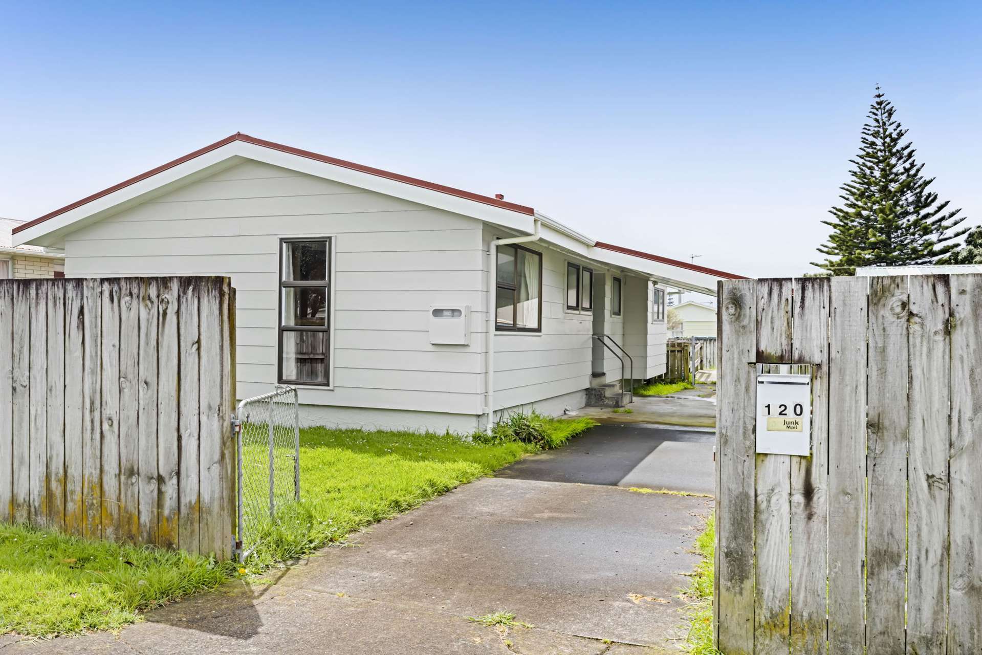 120 Broadway Waitara_0