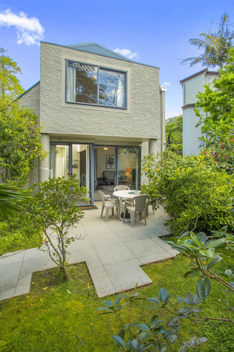 2/6 Sarsfield Street Herne Bay_22
