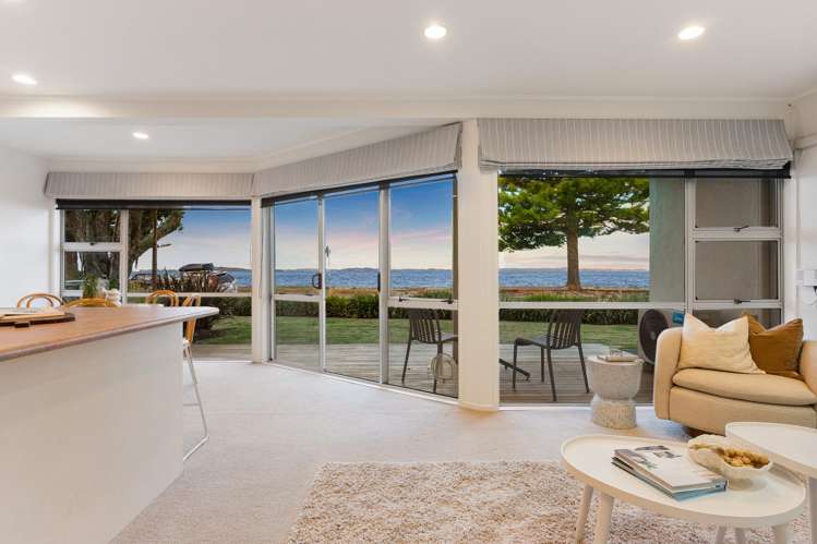 5A The Esplanade Eastern Beach_5