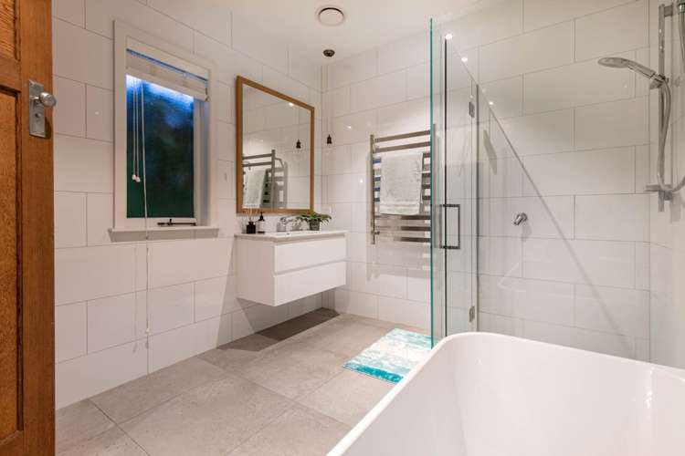 33 Outlook Road Greenhithe_14