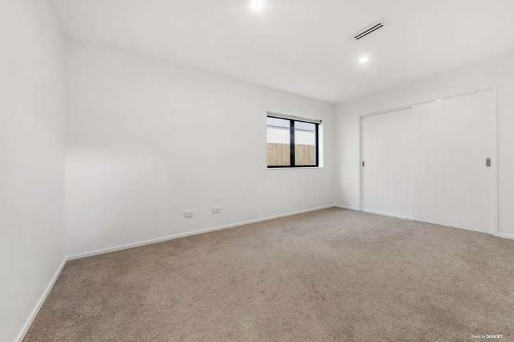 50c Lyons Avenue Murrays Bay_13