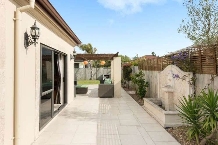 14 The Glade Papamoa_9