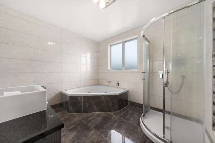 51 Mt Lebanon Crescent The Gardens_6