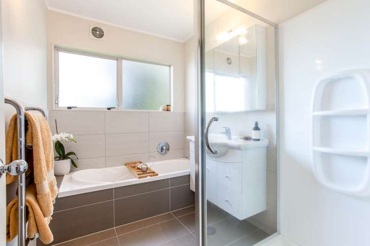 2 Wisteria Way Mairangi Bay_22