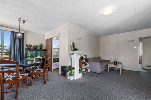 8 Toru Street Hillcrest_3