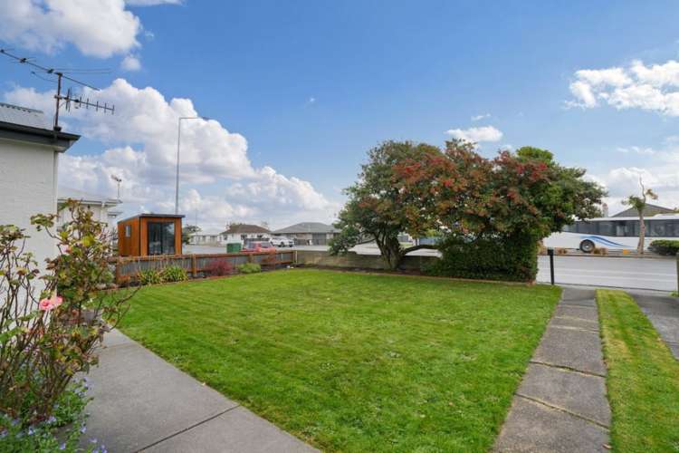 541 Tweed Street Newfield_17