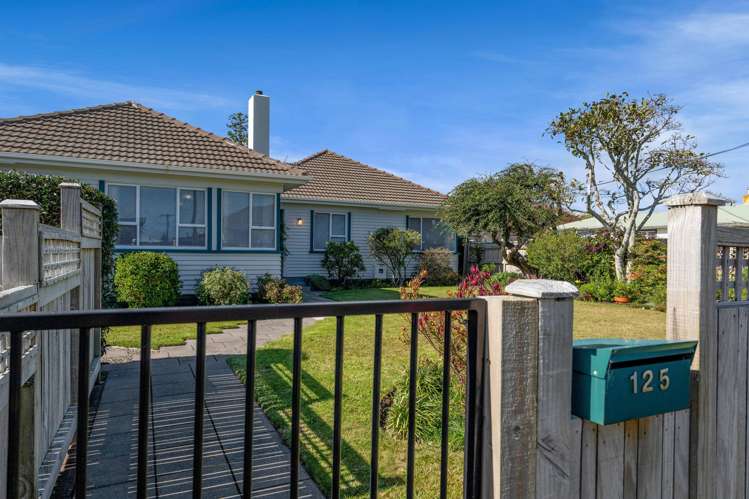 125 Seaview Road Westown_34