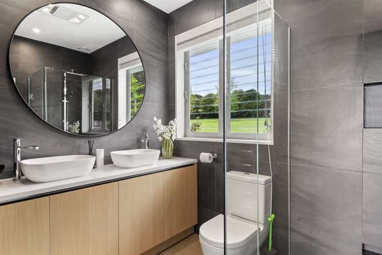 40 Rautahi Terrace Redvale_11