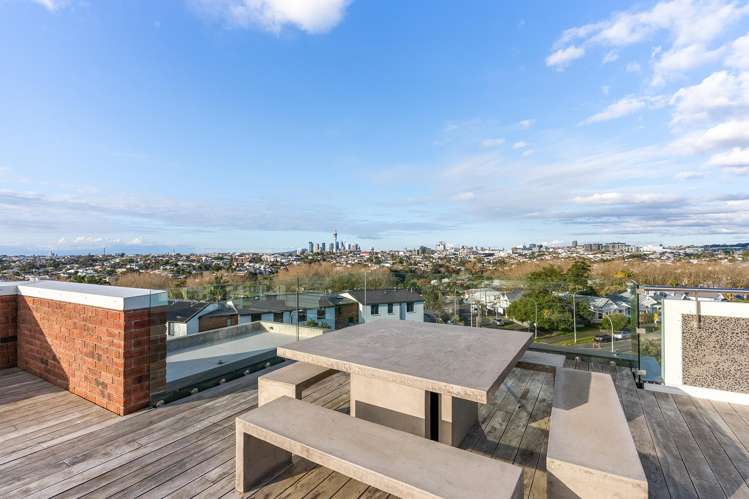 102/54 Surrey Crescent Grey Lynn_19