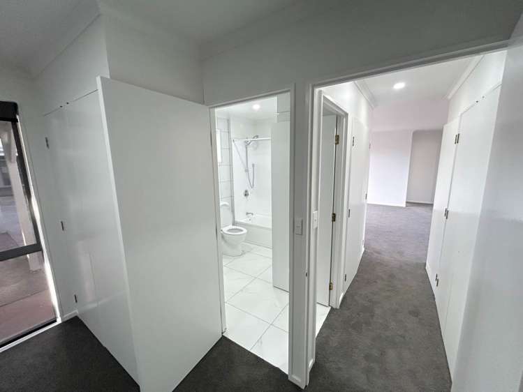 2/14A Keeling Road Henderson_15