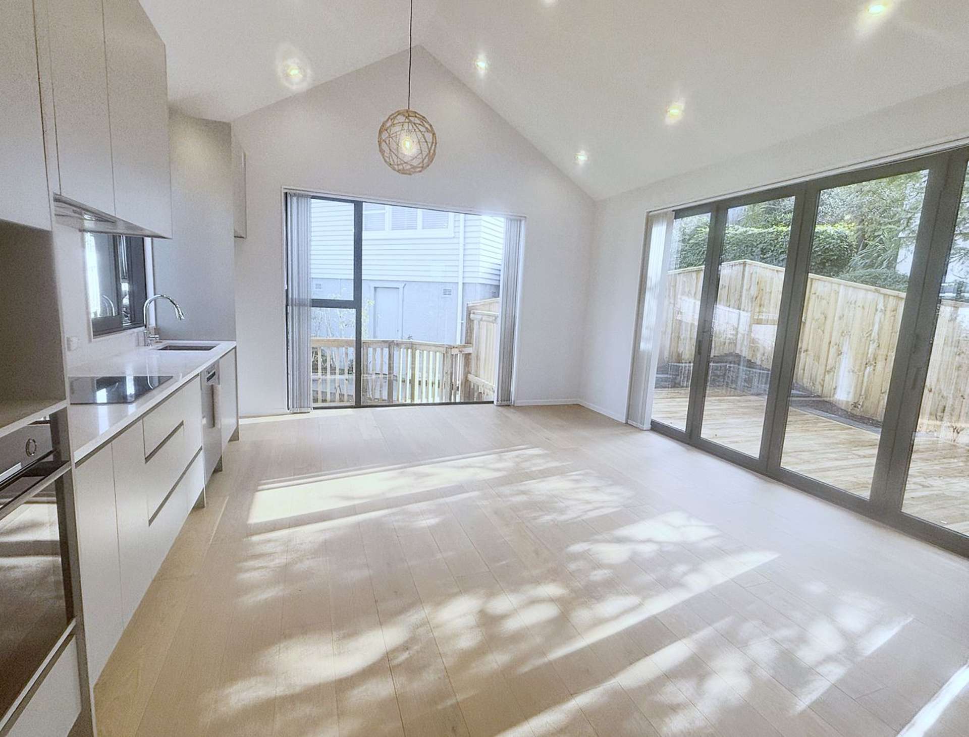 110 Canongate Street Birkdale_0