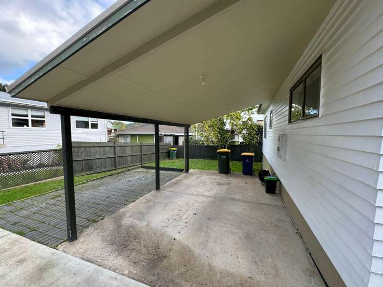 5 Scotstoun Place Glen Eden_9