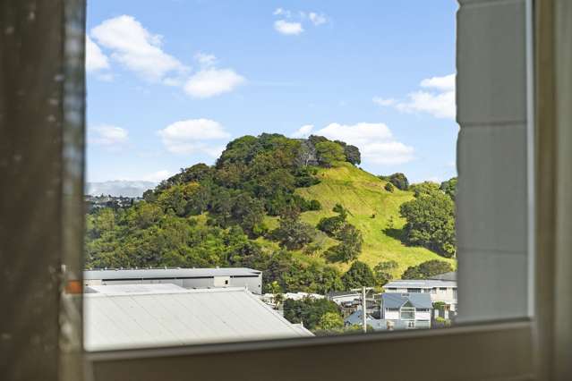 4/24a Landscape Road Mount Eden_4