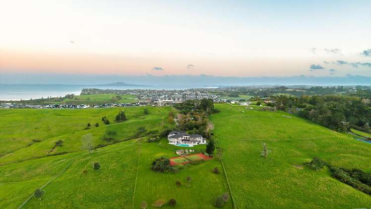 189 Vaughans Road Okura_5