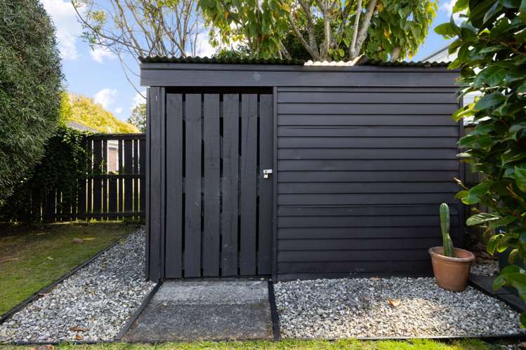 749B River Road Chartwell_18