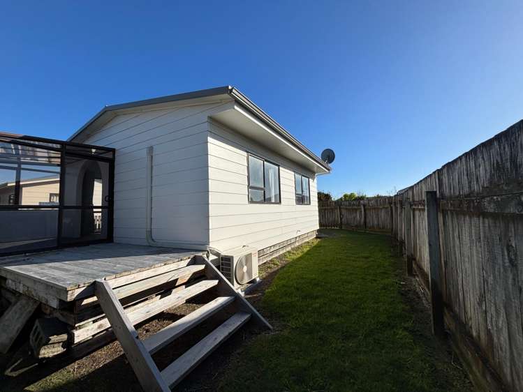 B/7 Colenso Place Ōtaki Beach_10