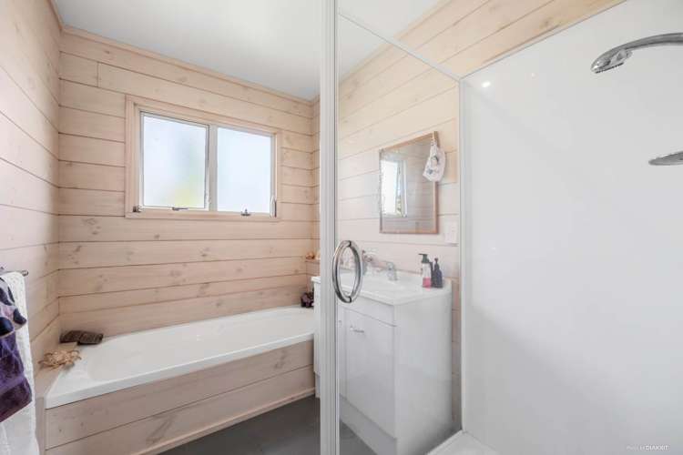 112 John Downs Drive Browns Bay_12