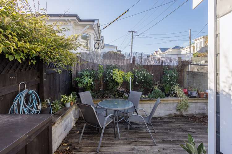 19 Armour Avenue Mount Victoria_7