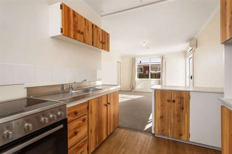 2/27 Percy Street Phillipstown_5