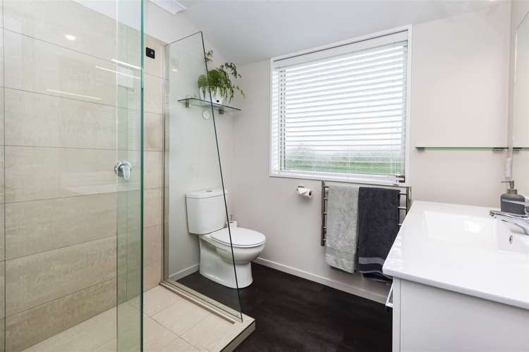 21 Leyland Crescent Swannanoa_13