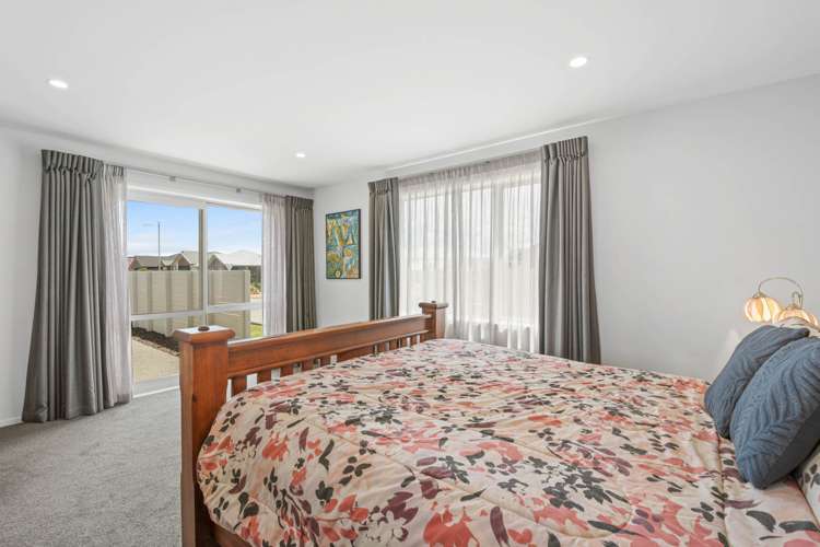 2 Dakota Place Burleigh_12