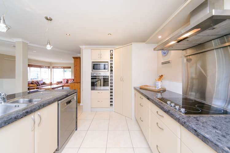 44 Phillips Street Sanson_3