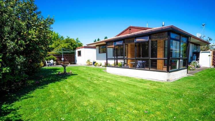 3/2 Bill Ashcroft Grove Havelock North_12