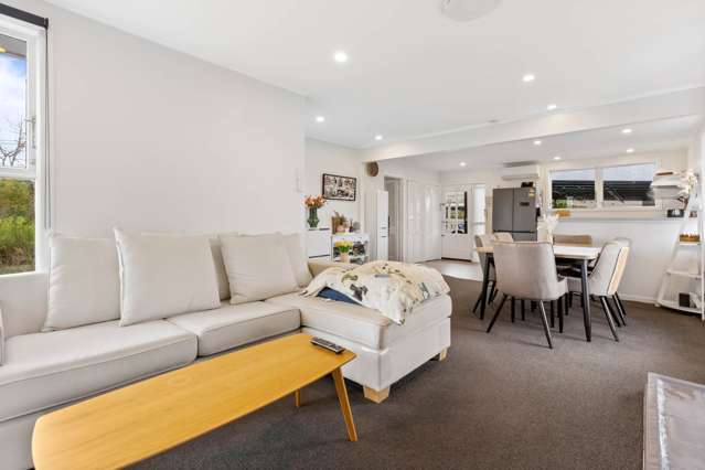 141 Edmonton Road Te Atatu South_4