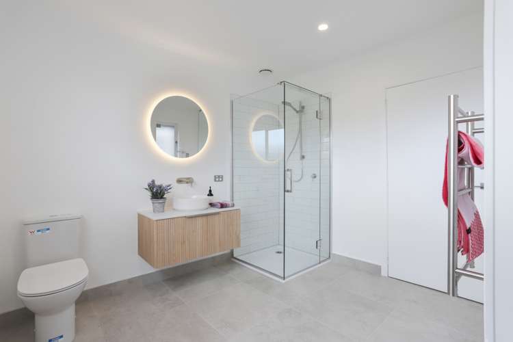 59 Glendale Road Glen Eden_10