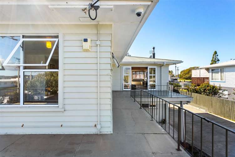 53 Taikata Road Te Atatu Peninsula_28