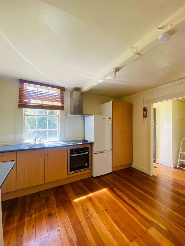 Ponsonby, 1 Bedroom with off street parking