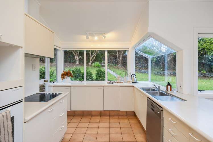 11a Summit Drive Mount Albert_16