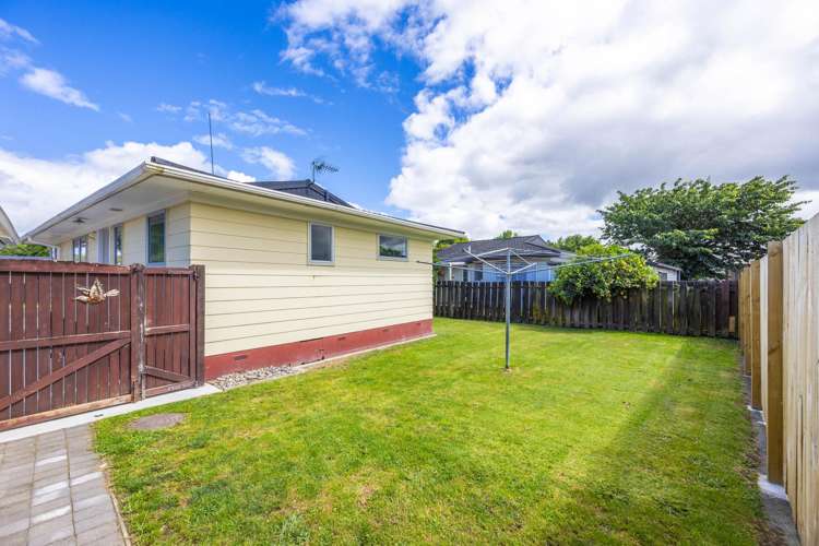 35 Karen Crescent Dinsdale_16